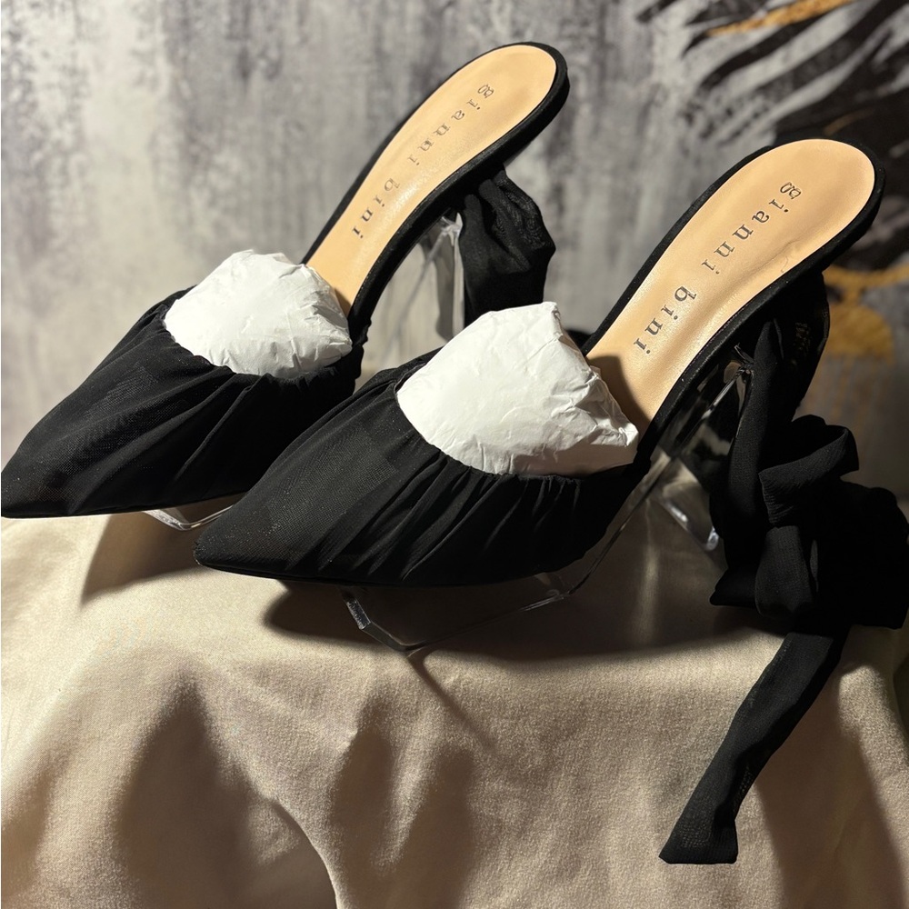 Gianni Bini Black Strappy Heels - Picture 3 of 9